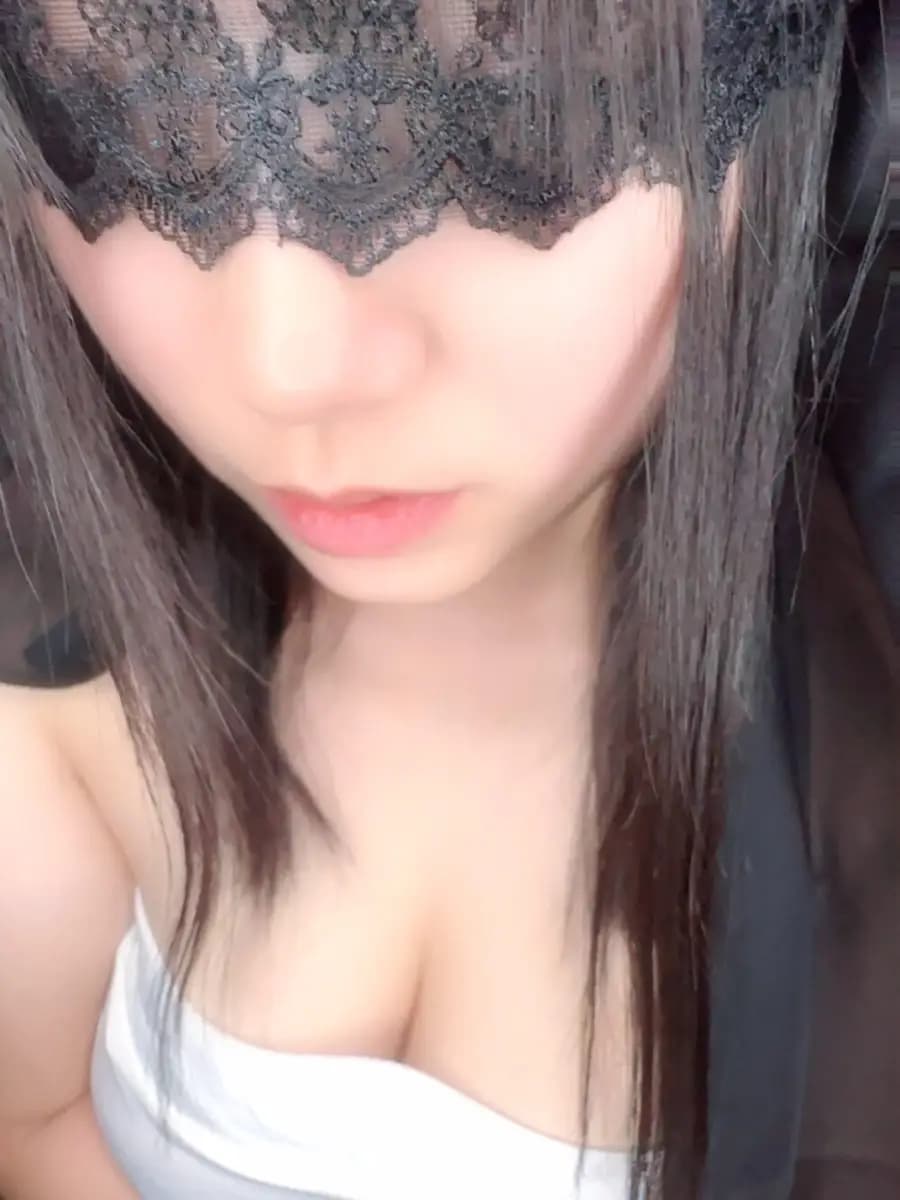 真里/マリ | 厚木 メンズエステ シスターメアリークラレンスの在籍セラピスト
