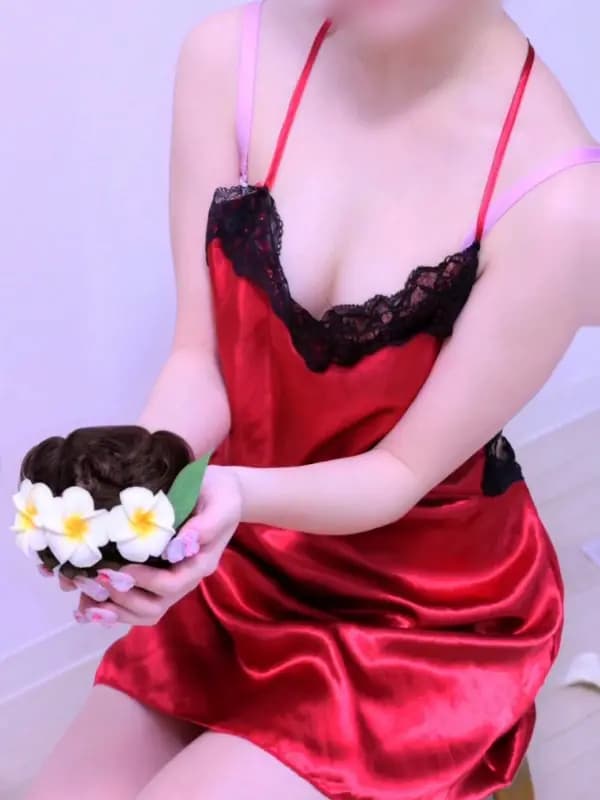 Linariaさんのプロフィール|ハワイ伝統のロミロミをベースにしたオイルトリートメントが☆人気☆|ハワイアンヴィレッジ