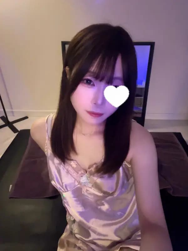 神楽るいさんのプロフィール|めんくら | 北千住メンエス | かわいい女の子と過ごす、誰にも邪魔されないリラックスタイム♪|北千住メンズエステ めんくら