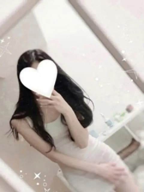山下 美麗さんのプロフィール|京都・メンズエステ|Pure White (ピュアホワイト)