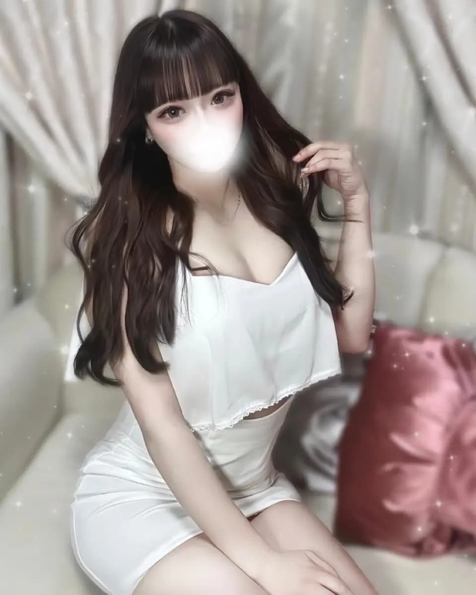 成瀬 なみ プロフィール|大阪 日本橋 メンエス 『君色ドレスSPA』