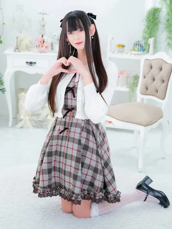 高町いおさんのプロフィール|東京・新橋・銀座発 個室&出張ニューハーフメンズエステ|Lihtways《ライトウェイズ》