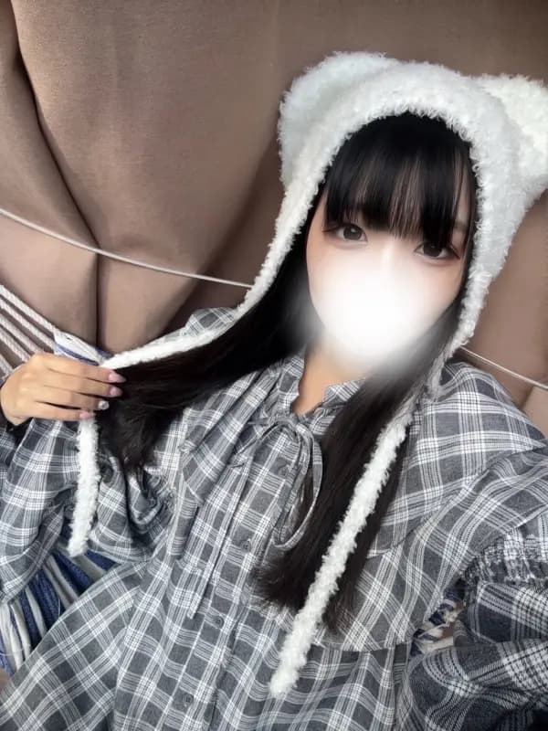 りなさんのプロフィール|青砥・西新井・綾瀬|メンズエステ|HURRICANE【ハリケーン】