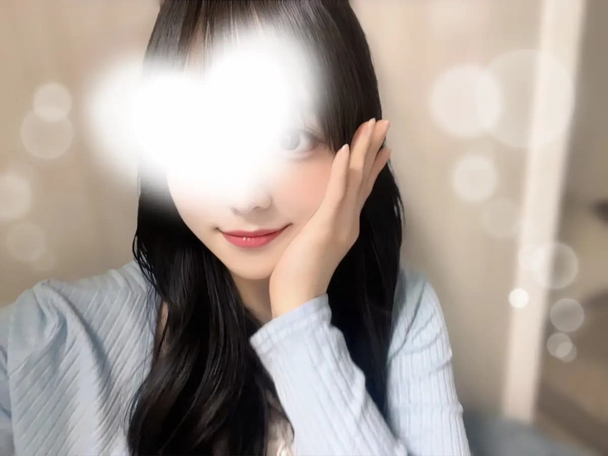 結宮ゆに プロフィール|秋葉原 神田 メンズエステ 『めろめろ♡spa秘密基地』