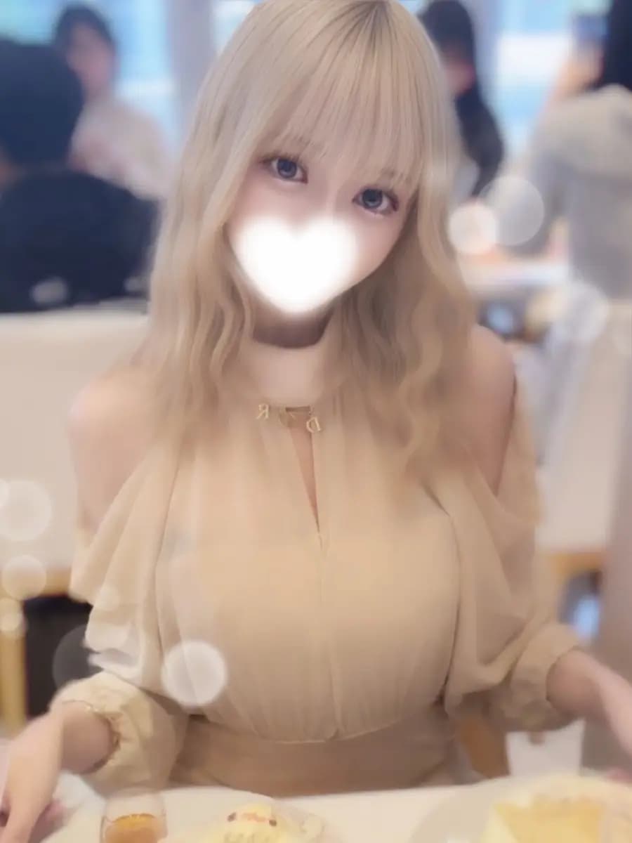 愛乃アイリス プロフィール|秋葉原 神田 メンズエステ 『めろめろ♡spa秘密基地』