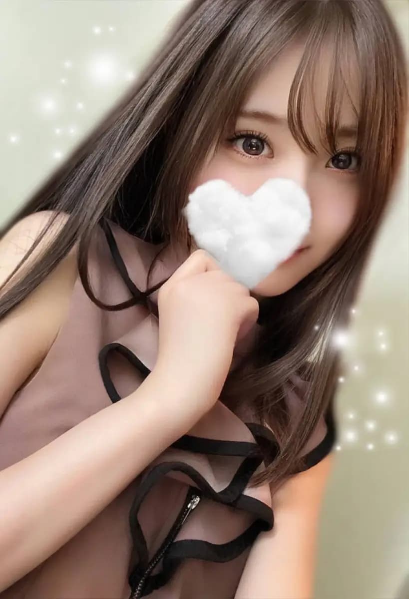 朝陽りせ プロフィール|秋葉原 神田 メンズエステ 『めろめろ♡spa秘密基地』