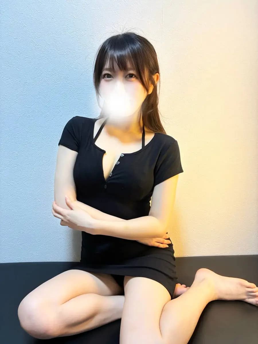森川はる プロフィール|下北沢・笹塚 メンズエステ 『椿-oil-』