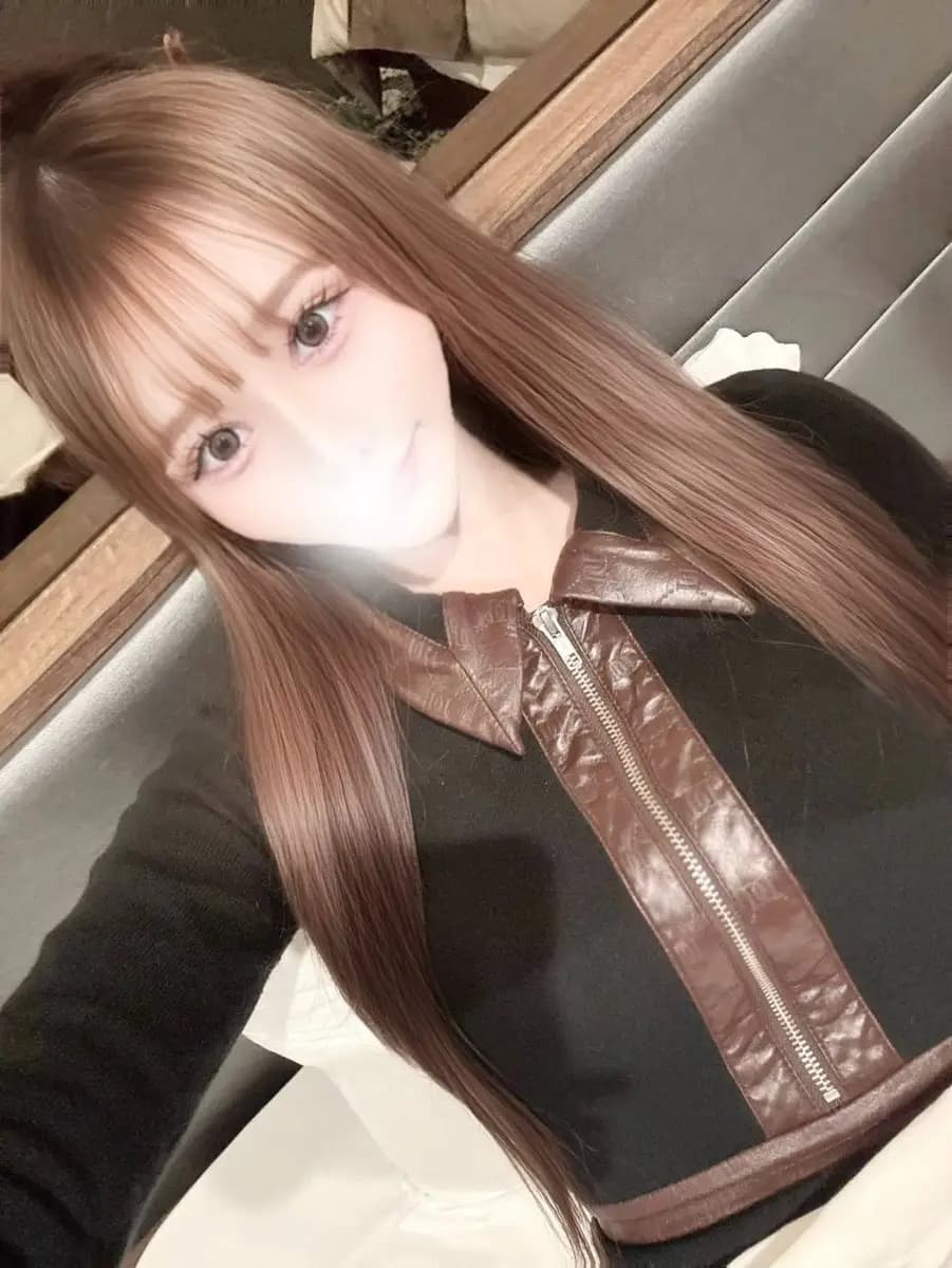 片瀬まゆ プロフィール|下北沢・笹塚 メンズエステ 『椿-oil-』
