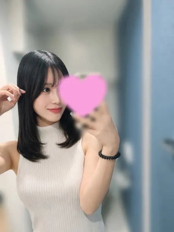 椎名ひよりさんのプロフィール|巣鴨・大塚で大人気のメンズエステ|UNICON