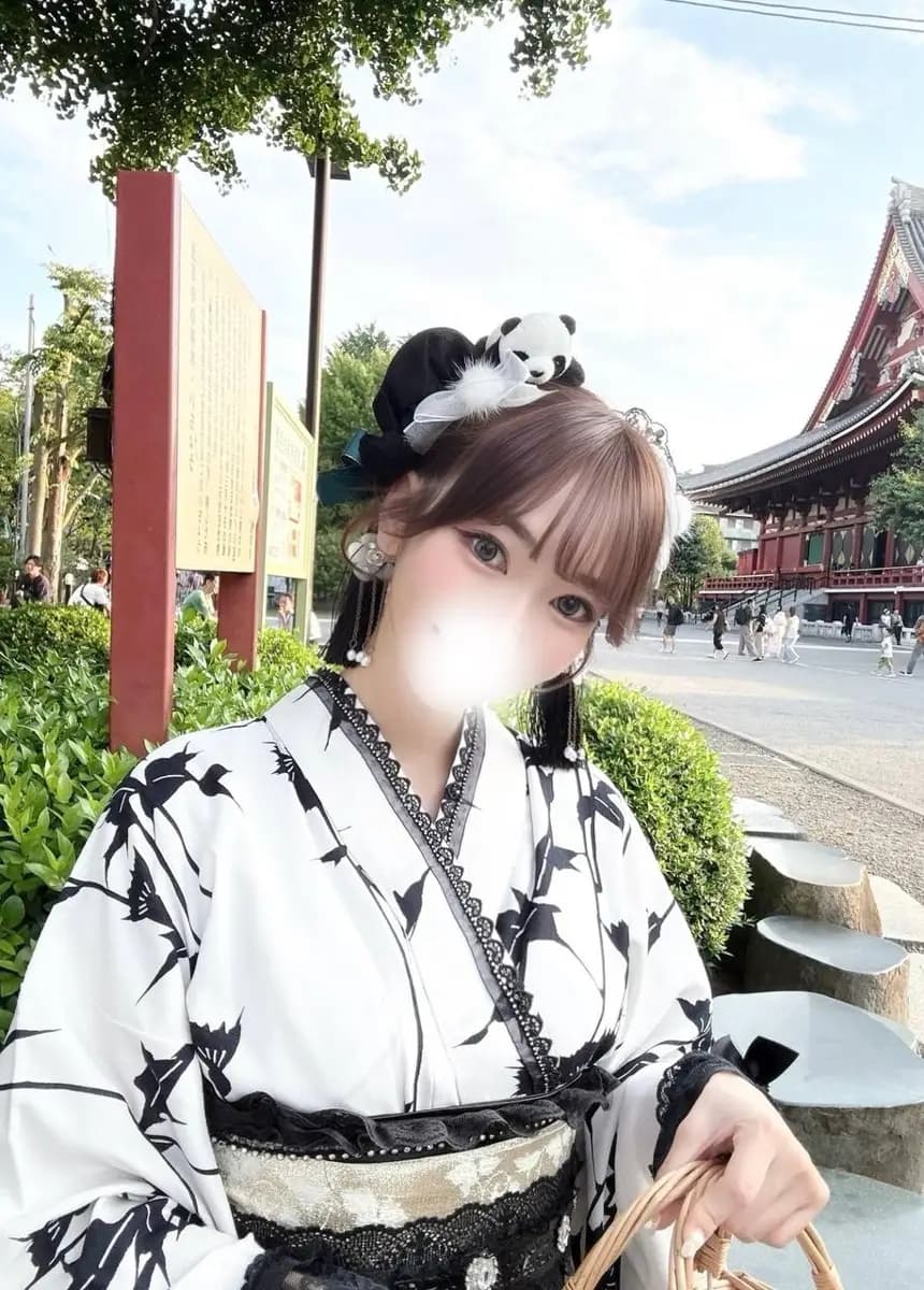 三宅ねね プロフィール|下北沢・笹塚 メンズエステ 『椿-oil-』