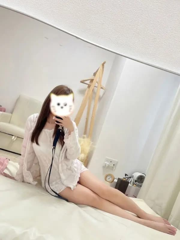 高木ゆうなさんのプロフィール|巣鴨・大塚で大人気のメンズエステ|UNICON