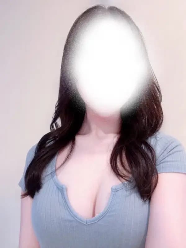 りこさんのプロフィール|たまプラーザ メンズエステ|シークレットエステ