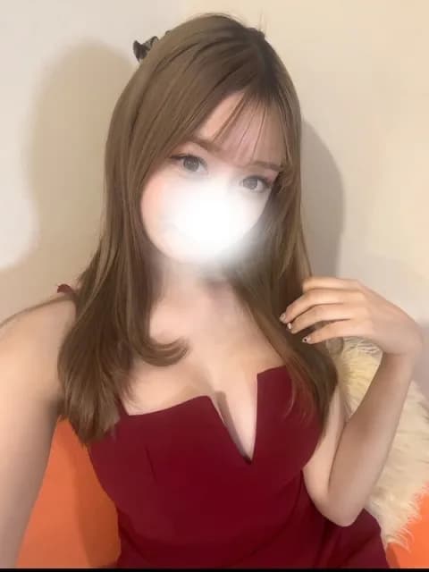 エマさんのプロフィール|新大阪・メンズエステ|【AMATERAS】 新大阪メンズエステ