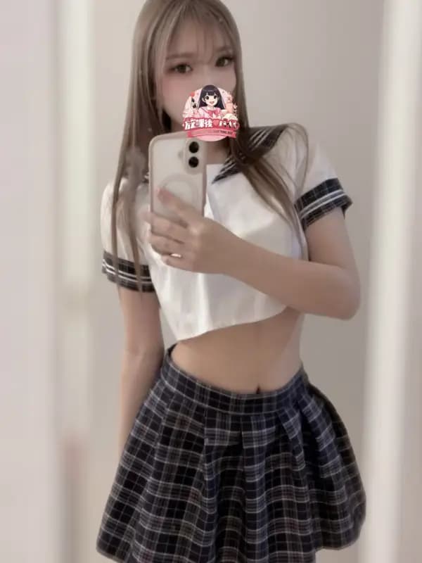 高橋りなさんのプロフィール|こっそり通いたい、大人の休憩室|放課後♡バイト